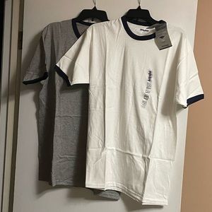 Vintage style ring T’s